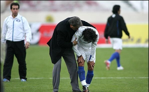 تلخ‌ترین عکس دیدارهای استقلال - پیکان برای آبی‌ها/عکس