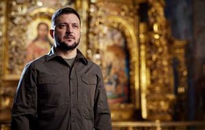 در عید پاک ارتدوکس، زلنسکی قول داد که «شیطان» اوکراین را نابود نخواهد کرد