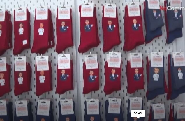 رقابت‌ نامزدهای انتخابات فرانسه بر روی جوراب!
