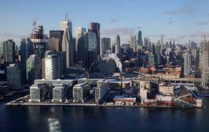 فعالیت کارخانه های کانادا با وجود افزایش هزینه ها با سرعت بی سابقه ای رشد می کند فعالیت کارخانه های کانادا با وجود افزایش هزینه ها با سرعت بی سابقه ای رشد می کند