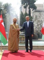 وزیر خارجه عمان در راه تهران