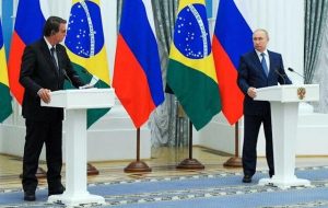 پوتین از برزیل کمک خواست پوتین از برزیل کمک خواست