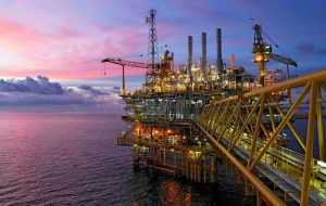 کاهش نگرانی عرضه نفت در پی آتش‌بس در یمن