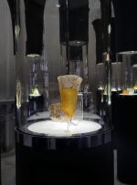«تک اثر هخامنشی» در موزه‌های ملی و آبگینه