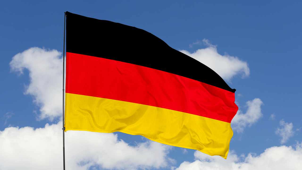 آلمان سودهای کریپتو را پس از 1 سال نگهداشتن به طور رسمی بدون مالیات اعلام می کند - حتی اگر برای سرمایه گذاری و وام استفاده شود