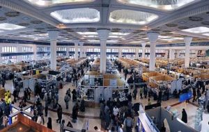 آلودگی هوا نمایشگاه کتاب را تعطیل کرد