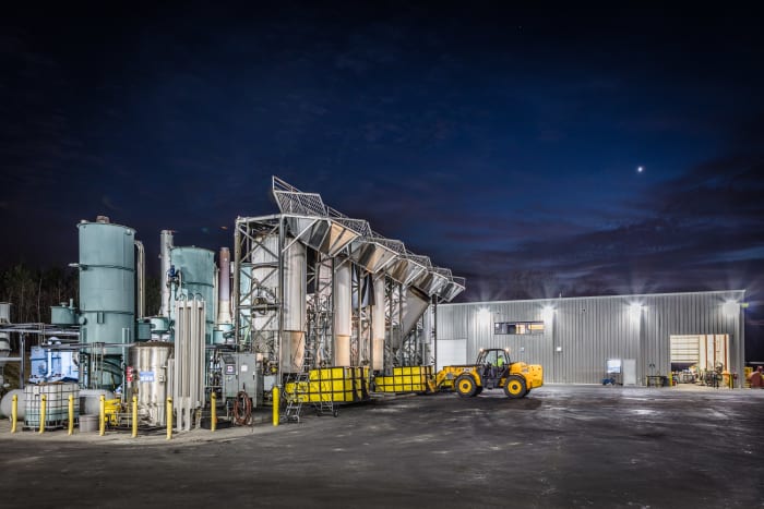 PRTI راهی برای از بین بردن تایرهای قدیمی خودرو، تبدیل آنها به منابع انرژی، کشف کرده است که برخی از آن ها سپس برای استخراج بیت کوین در محل استفاده می شود.