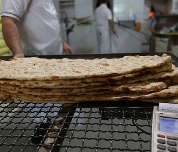 اعلام جزییات سهمیه بندی نان از زبان یک نماینده /سهم هر فرد هفت دهم نان سنگک