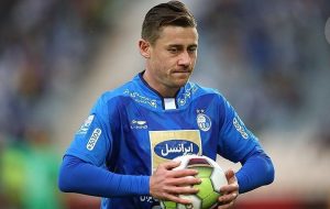 تبریک جپاروف به استقلالی‌ها/عکس – خبرآنلاین