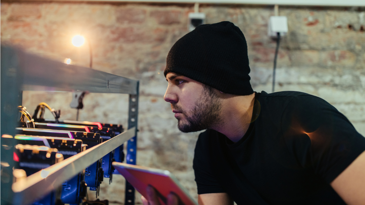 تعداد مزارع غیرقانونی استخراج کریپتو در ایران نزدیک به 7000 مورد است