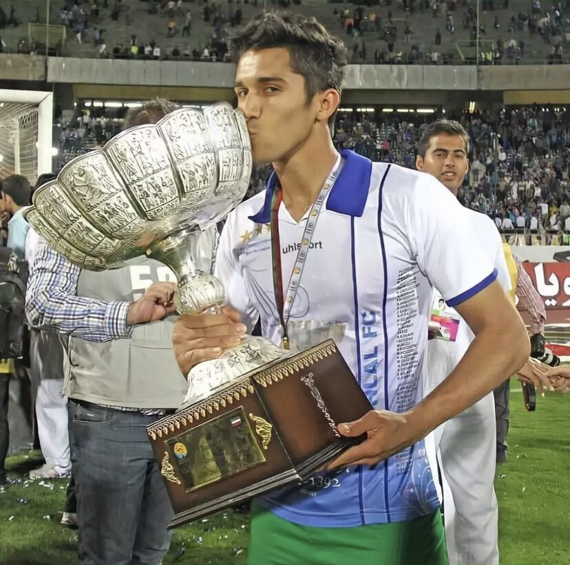 تنها بازمانده از آخرین قهرمانی استقلال در لیگ برتر/عکس