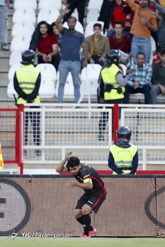 خشم و فرار عالیشاه در تبریز/عکس