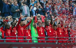 دبل قرمزها در رقابت‌های حذفی؛ قهرمانی لیورپول پس از ۱۶ سال