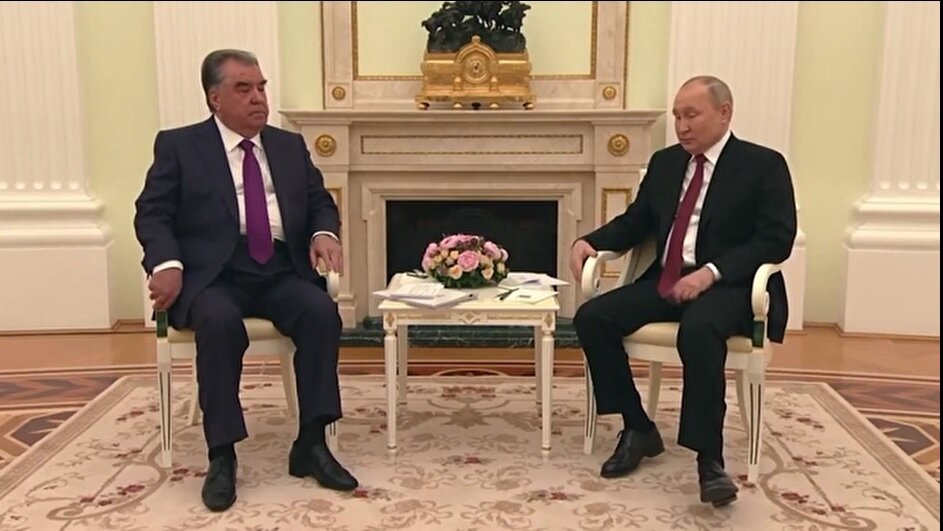 زجر کشیدن پوتین حین ملاقات با همتای تاجیکستانی/عکس