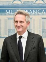 سرمایه گذار Mediobanca بانکا Mediolanum به طور کامل از مدیر عامل Nagel حمایت می کند