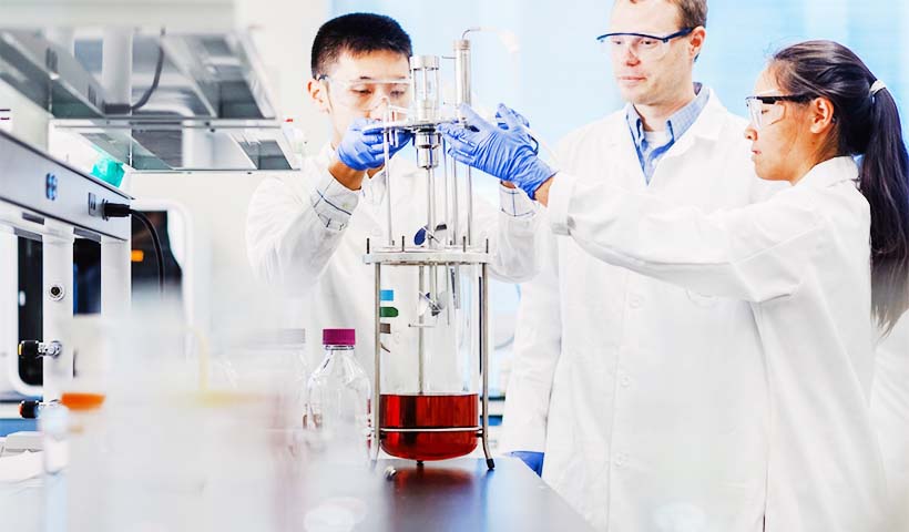 مهاجرت کاری مهندس شیمی | اخذ ویزای کاری برای مهندس شیمی