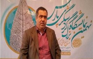 وزیر میراث فرهنگی به جای بازدید از کارخانه بیسکویت‌سازی به داد گردشگری فارس برسد
