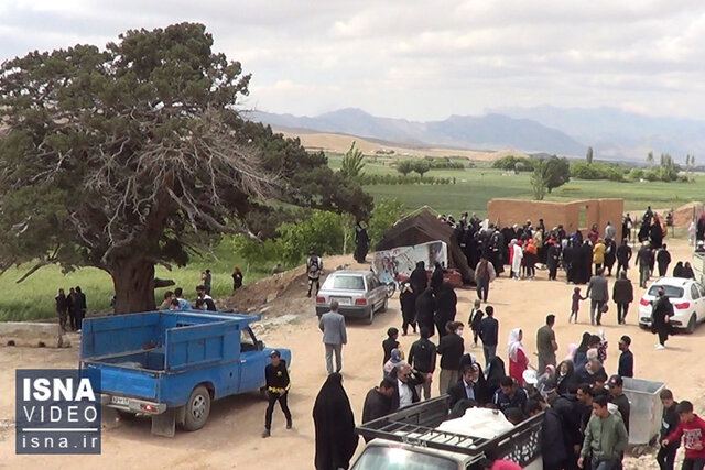 ویدئو / آئین سنتی شیردوشان دامغان ویدئو / آئین سنتی شیردوشان دامغان