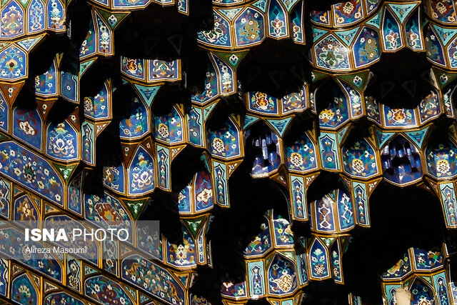 پیشرفت تکنولوژی در حرم میان معماری معاصر با سبک فاخر گذشته گسست ایجاد کرده است