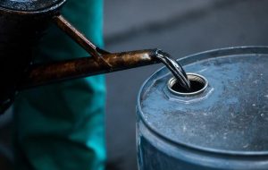 چالش قیمت نفت خام محدوده کلیدی بالا.  شکست پیش رو؟