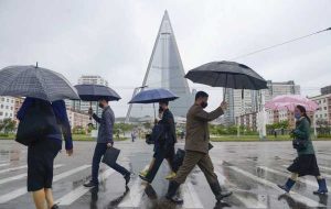 کره شمالی اولین شیوع کووید-19 را با مورد Omicron گزارش می‌کند و دستور قرنطینه می‌دهد
