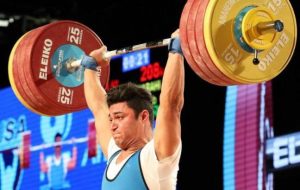 ضرب و شتم ملی‌پوش وزنه‌برداری ایران!/عکس