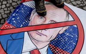 توماس فریدمن: فکر می‌کردم پوتین فقط به اوکراین حمله کرده‌است؛ اشتباه می‌کردم!