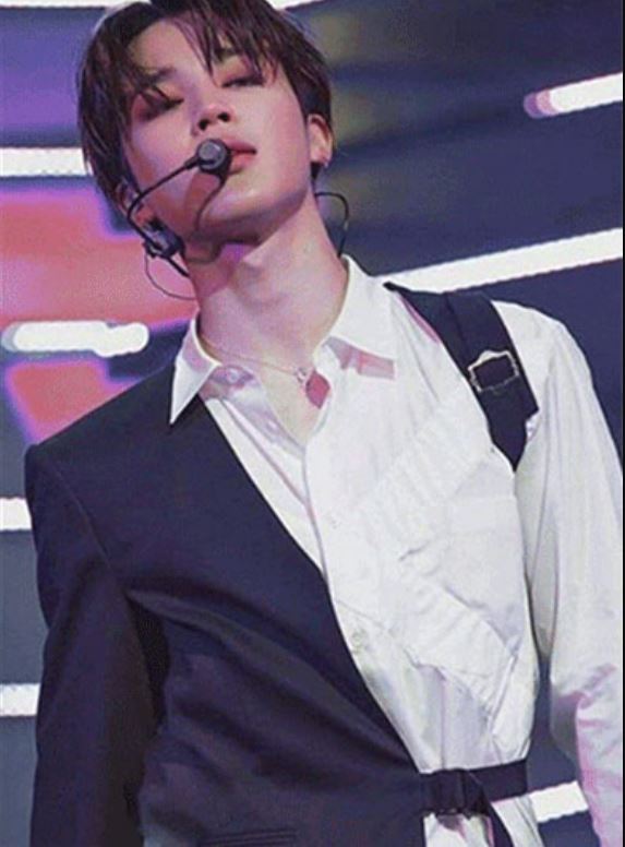 سوتی بزرگ امیر مقاره در کنسرت! + فیلم