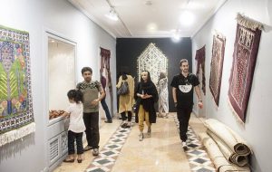 صنایع دستی بلوچستان در خانه هنرمندان صنایع دستی بلوچستان در خانه هنرمندان