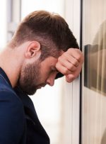 نشانه‌های مهم افسردگی در مردان چیست؟