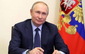 نظرسنجی تازه: روس‌ها به پوتین اطمینان دارند