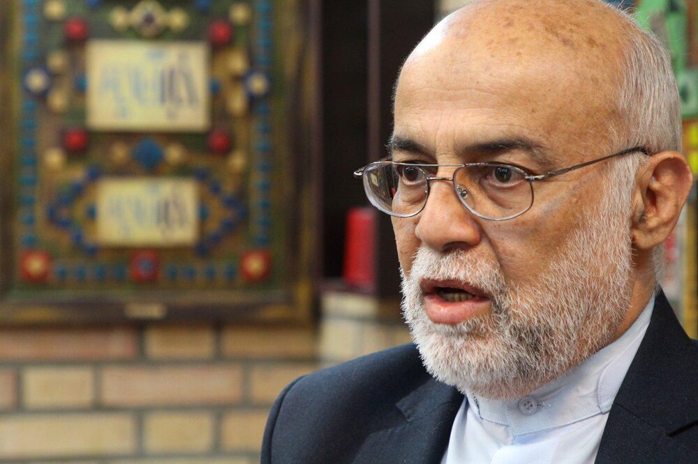 یک توپ به وزارت بازرگانی بستیم، هیچ کس هم پاسخگو نیست/ عابدی‌جعفری: مگر اقتصاد کشور آزمایشگاه است؟