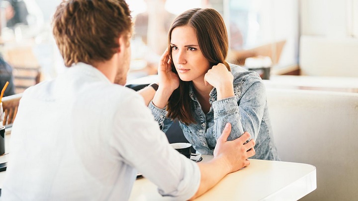 برای تفاهم در تصمیم گیریهای زندگی مشترک باید شنونده خوبی باشیم