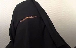 تصاویر بدون حجاب خطرناک ترین زن فرانسوی عضو داعش / با پیش قراول زنان فرانسوی عضو داعش آشنا شوید