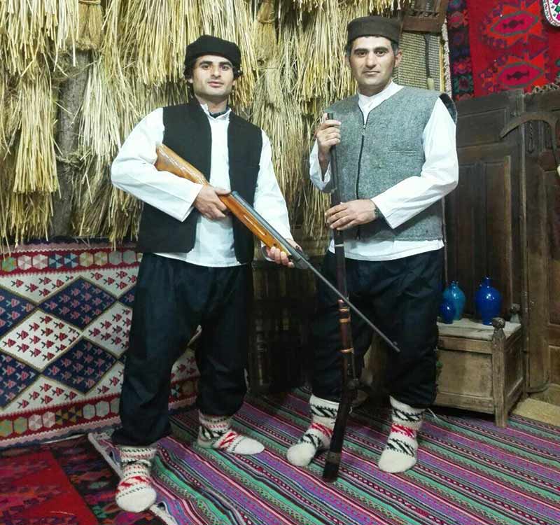 لباس محلی مردان در گیلان