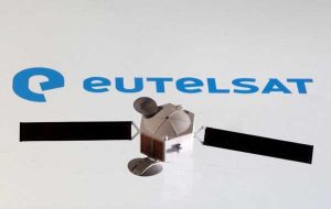 Eutelsat فرانسه در آستانه معامله برای اپراتور ماهواره ای OneWeb – منابع بریتانیا