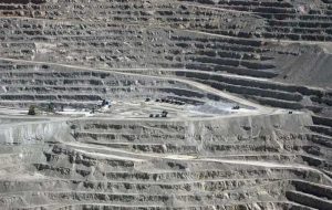 Factbox- معدنچیان استرالیایی نسبت به کمبود نیروی کار و هزینه های بالاتر هشدار می دهند