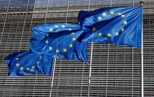 آژانس ضد انحصار اتحادیه اروپا به چندین شرکت آنلاین تحویل غذا و مواد غذایی حمله می کند