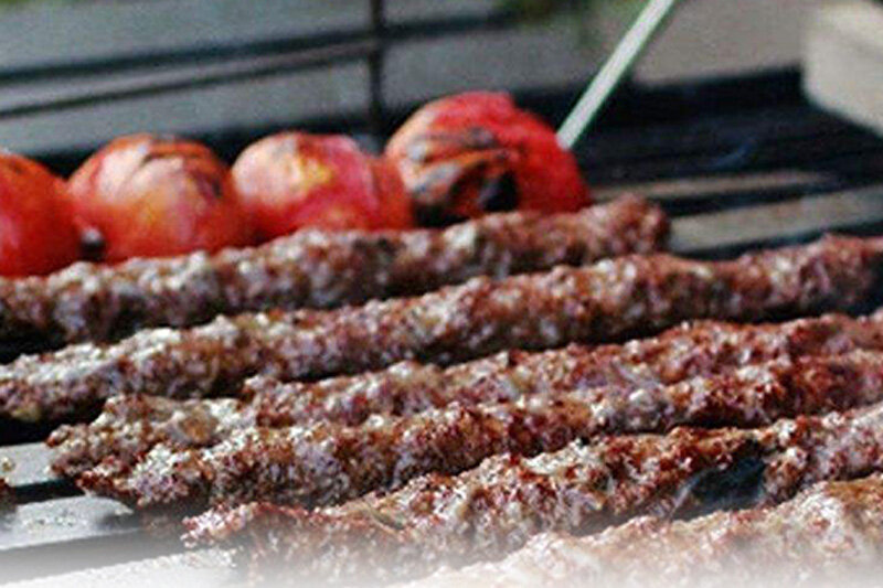  یک پرس چلو کباب  واقعی چند در می آید؟تغییر قیمت در عرض یک دهه چه قدر بوده است؟