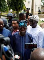 تینوبو از نیجریه، سناتور مسلمان را به عنوان معاون ریاست جمهوری انتخاب کرد