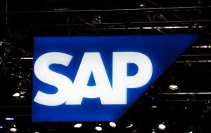 درآمد سه ماهه SAP بیش از برآوردها است و چشم انداز سود سال 2022 را کاهش می دهد
