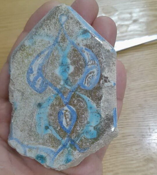 ردی از مسجد مدفون در محوطه ایلخانی