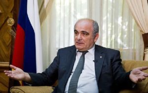 روزنامه جمهوری اسلامی:سفیر روسیه با ادبیات عهد قجر در باره ایران حرف می زند/ او به خاطر توهین به ملت ایران،شایستگی سفیر بودن ندارد