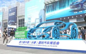 شرکت‌های خودروسازی جهان به فرصت‌های بازار چین چشم دوخته‌اند