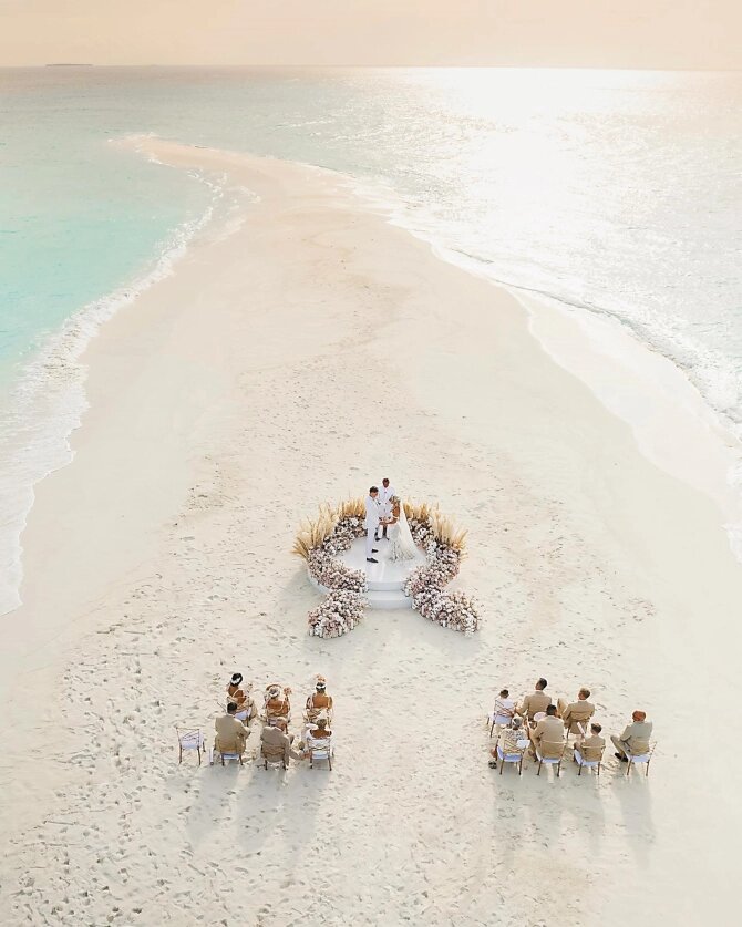 عروسی به کوچه حریف ایران در جام جهانی رسید!/عکس