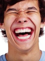 علایم «افسردگی خندان» را بشناسید