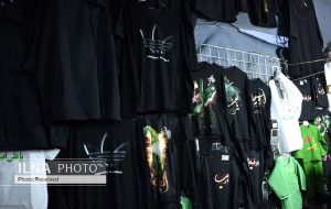 قیمت انواع پیراهن مشکی برای ماه محرم در بازار