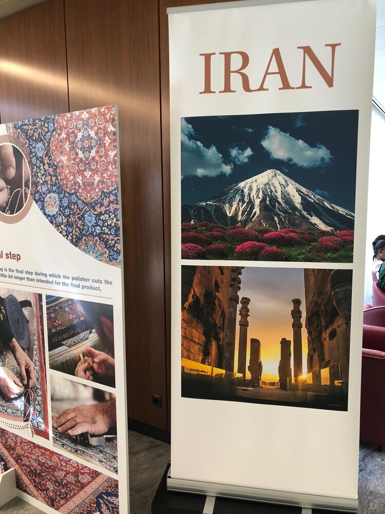 نمایشگاه قالی ایرانی، راوی فرهنگ و هنر پارسی در سوئیس/عکس

