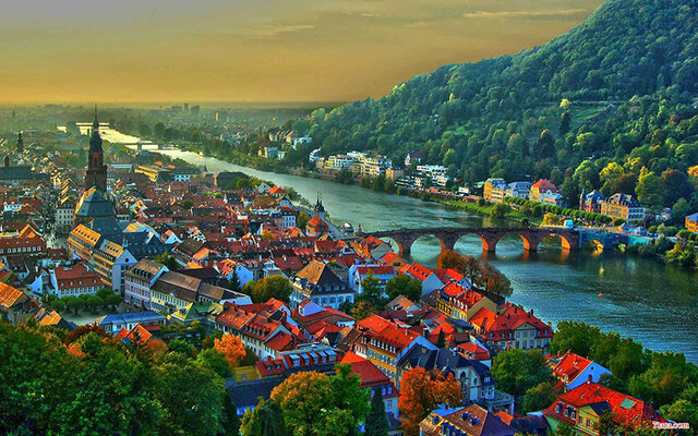 هال‌اشتات؛ مرواریدی در اتریش