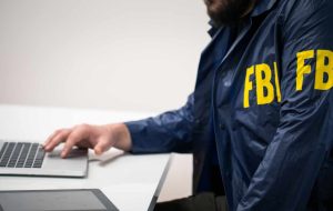 هشدار FBI در مورد برنامه های رمزنگاری جعلی – 244 سرمایه گذار فریب خوردند، 42.7 میلیون دلار از دست رفت – اخبار ویژه بیت کوین